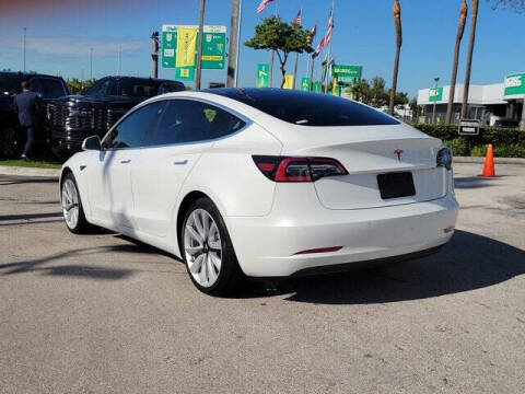 2020 Tesla Model 3 Standard Range