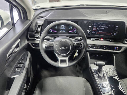 2023 Kia Sportage LX