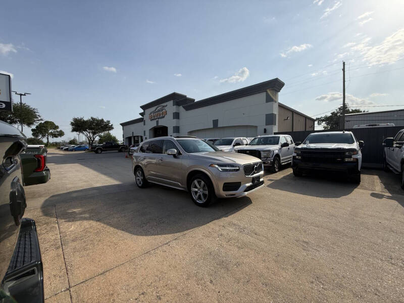 2023 Volvo XC90 B5 Core