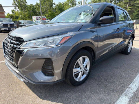 2024 Nissan Kicks S