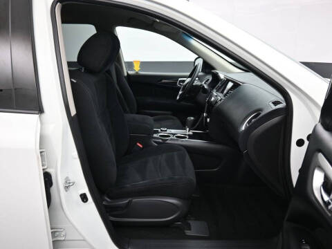 2015 Nissan Pathfinder