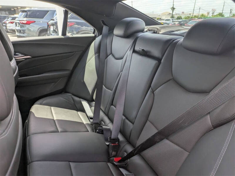 2021 Cadillac CT4 Premium Luxury