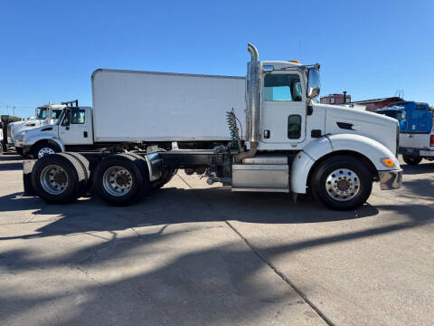 2013 Peterbilt 387