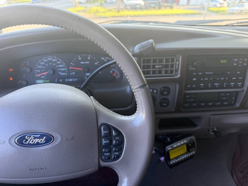 2004 Ford Excursion Limited