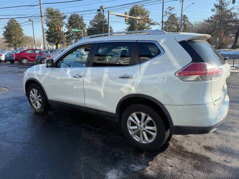2016 Nissan Rogue SV