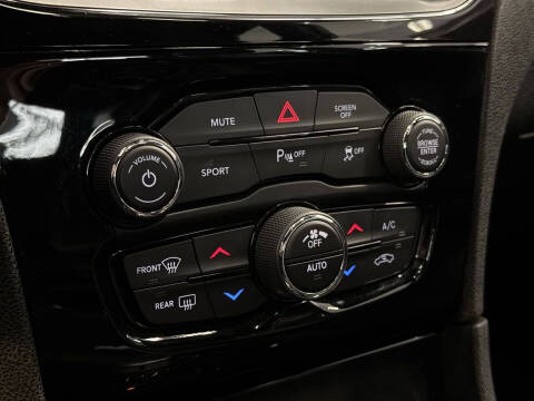 2022 Chrysler 300 S V6