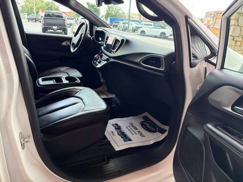 2020 Chrysler Pacifica Launch Edition