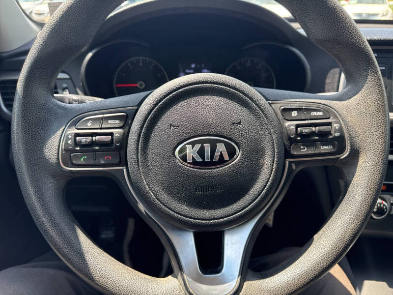 2017 Kia Optima LX
