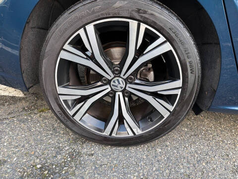 2021 Volkswagen Passat SE