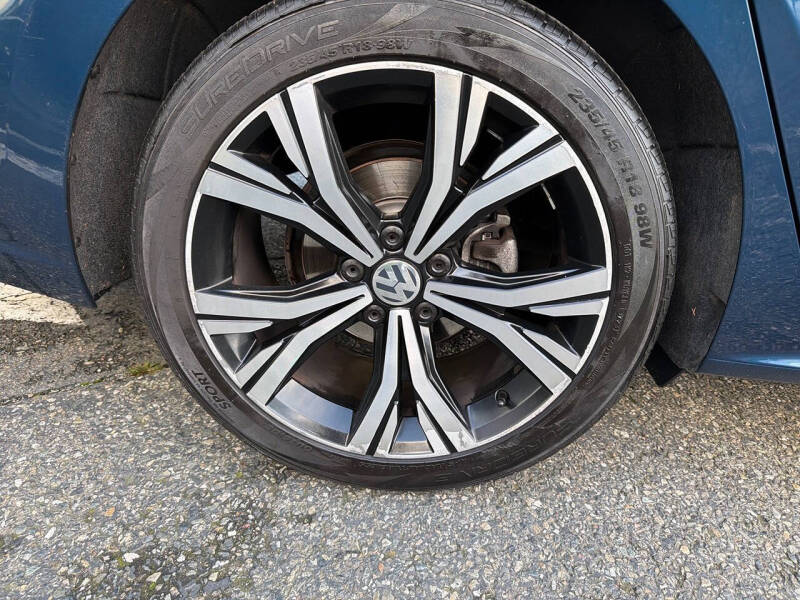 2021 Volkswagen Passat SE