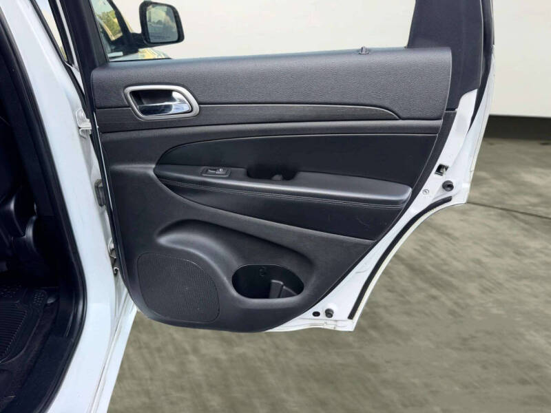 2017 Jeep Grand Cherokee Altitude