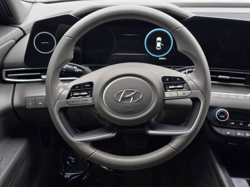 2023 Hyundai Elantra