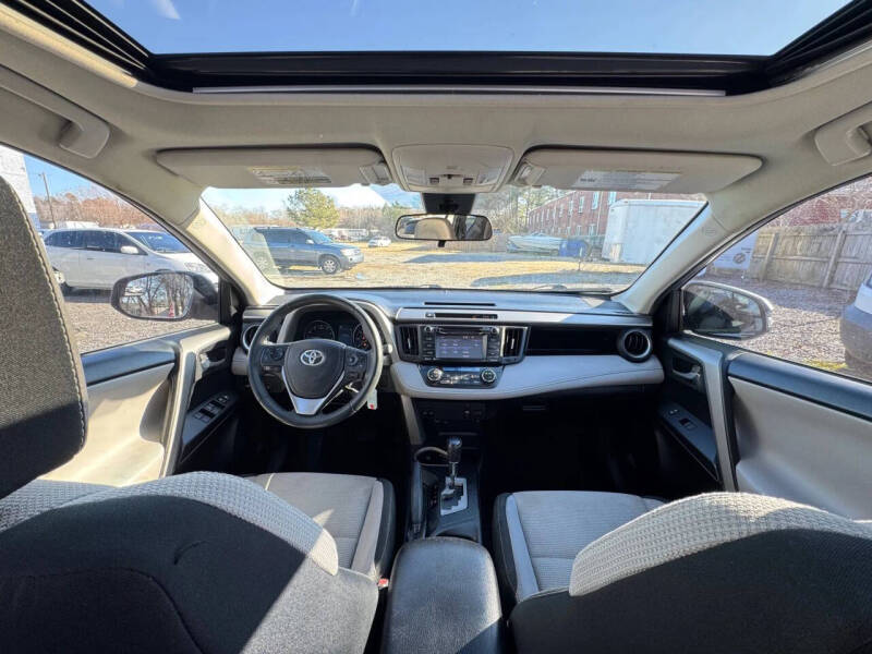 2017 Toyota RAV4 XLE