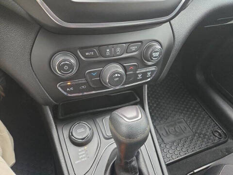 2020 Jeep Cherokee Latitude