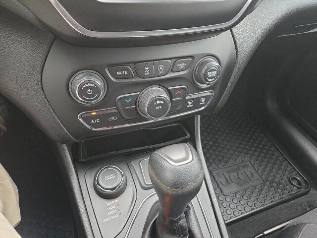 2020 Jeep Cherokee Latitude