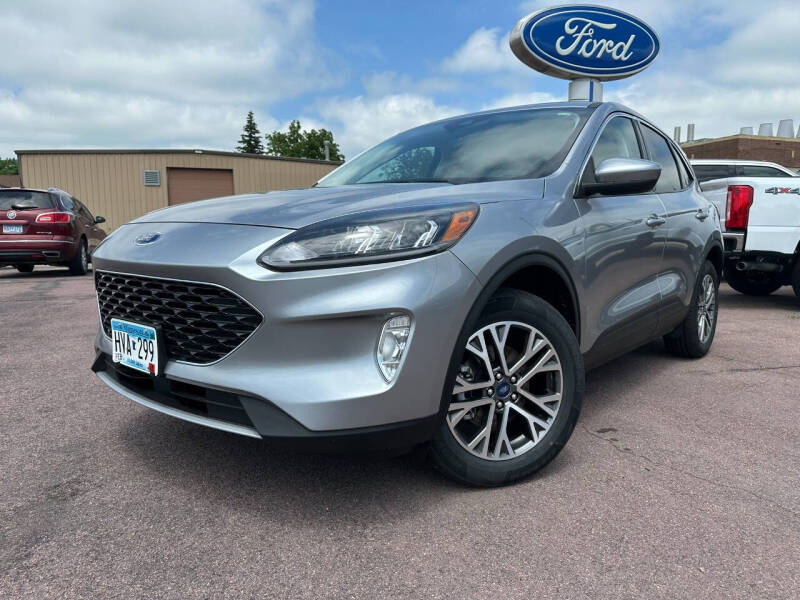 Used 2022 Ford Escape SEL with VIN 1FMCU9H65NUA32582 for sale in Windom, Minnesota