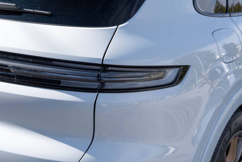 2025 Porsche Cayenne GTS