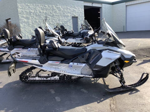 2021 Ski-Doo Grand Touring Sport Rotax®