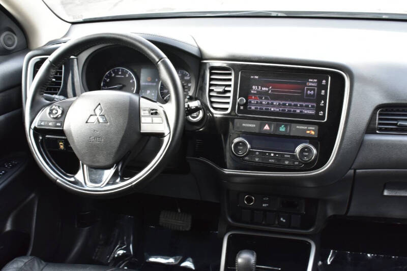 2018 Mitsubishi Outlander SEL