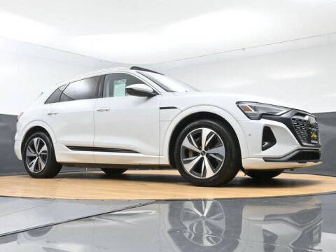 2024 Audi Q8 e-tron quattro Premium Plus