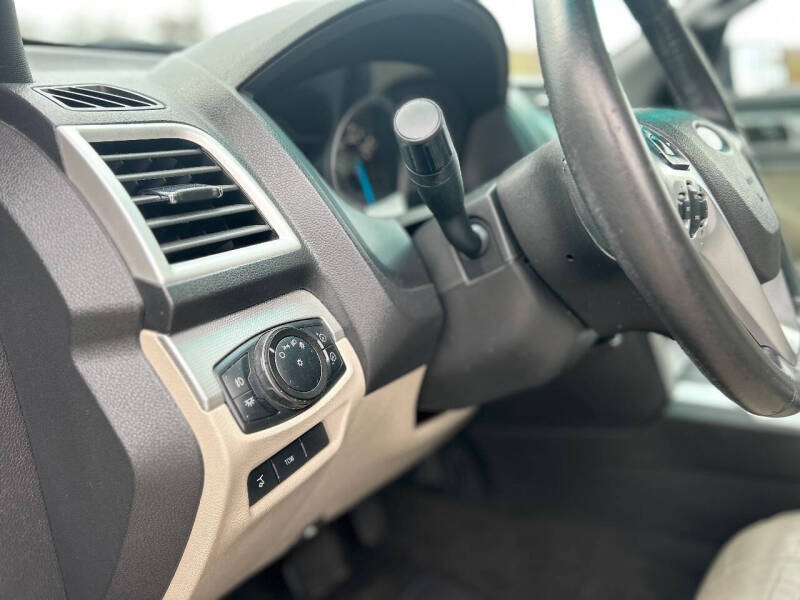 2012 Ford Explorer XLT