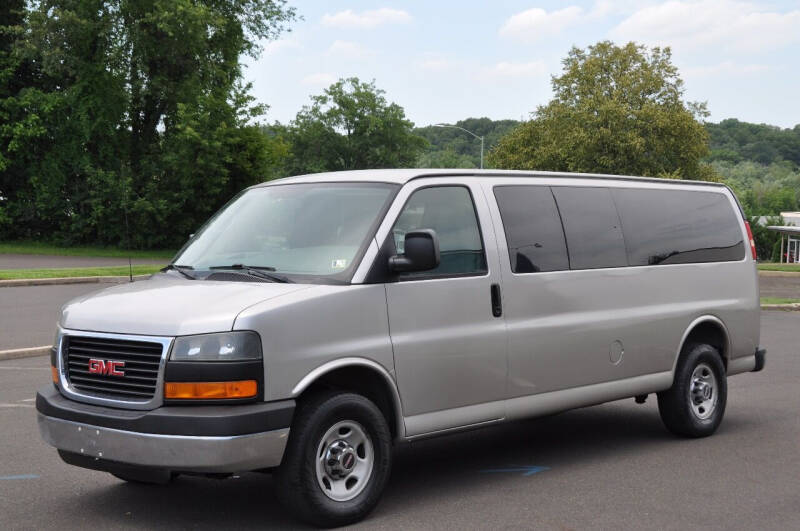 2007 GMC Savana for sale at T CAR CARE INC in Philadelphia PA