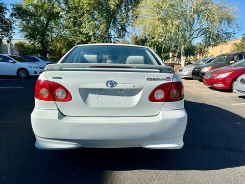 2004 Toyota Corolla