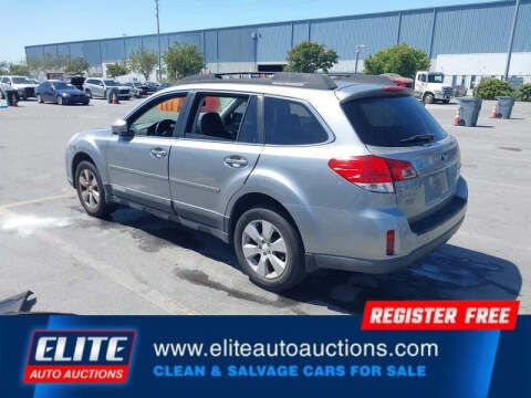 2011 Subaru Outback 2.5i Premium