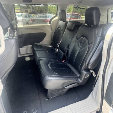 2017 Chrysler Pacifica Touring Plus