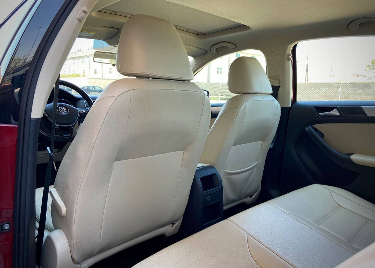 2017 Volkswagen Jetta 23