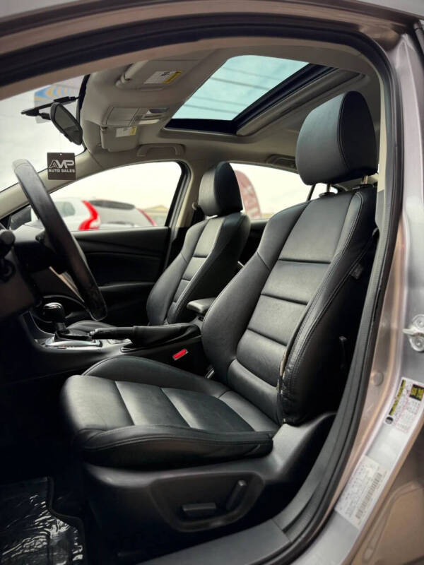 2015 Mazda MAZDA6 i Touring