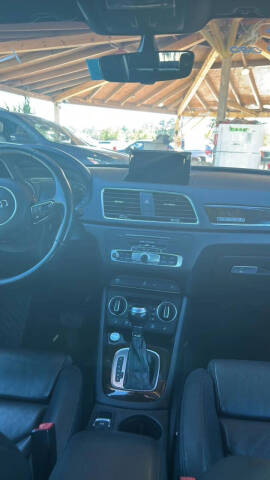 2016 Audi Q3 2.0T quattro Prestige