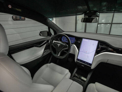 2020 Tesla Model X Long Range