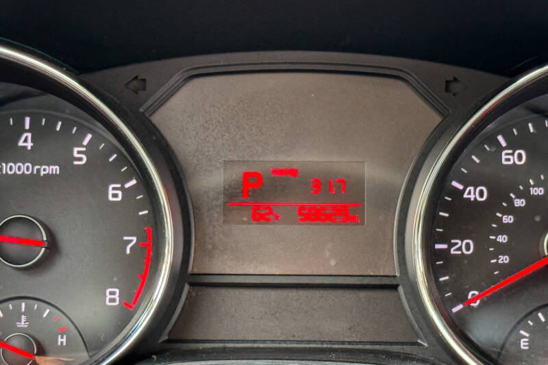 2018 Kia Sedona L