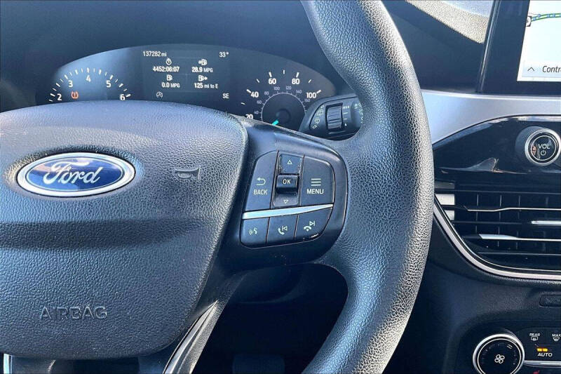 2020 Ford Escape SE