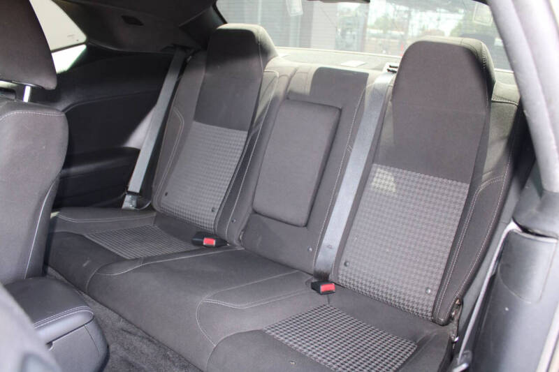 2017 Dodge Challenger SXT