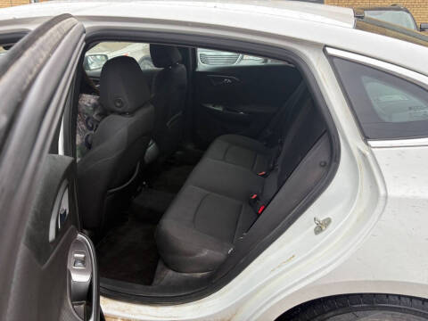 2016 Chevrolet Malibu LS