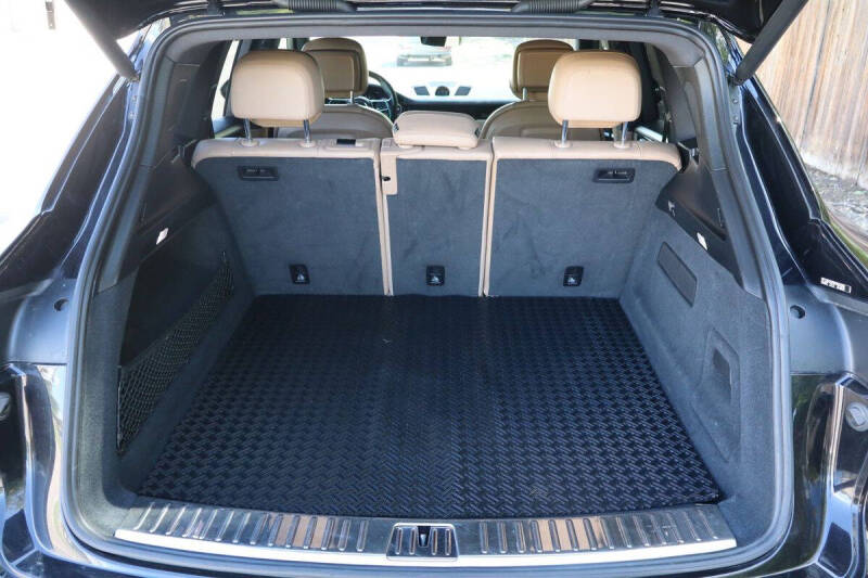 2019 Porsche Cayenne S