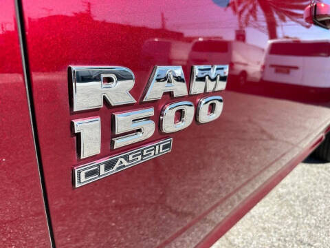 2019 RAM 1500 Classic SLT