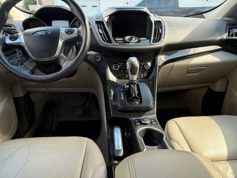 2015 Ford Escape Titanium