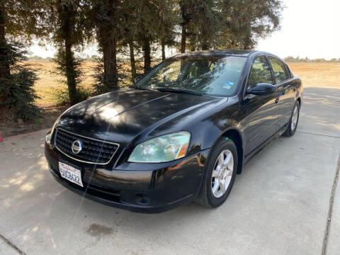 2006 Nissan Altima for sale at Gold Rush Auto Wholesale in Sanger CA