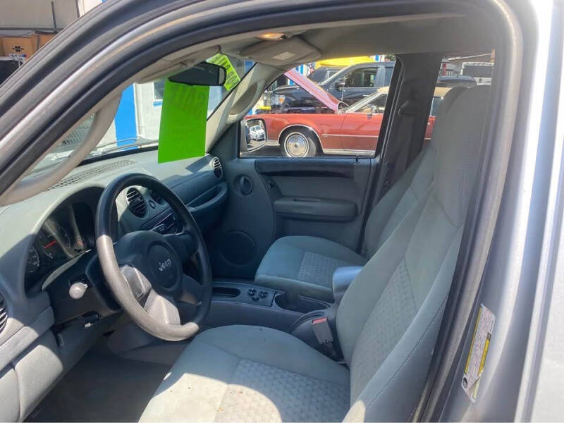 2006 Jeep Liberty Sport