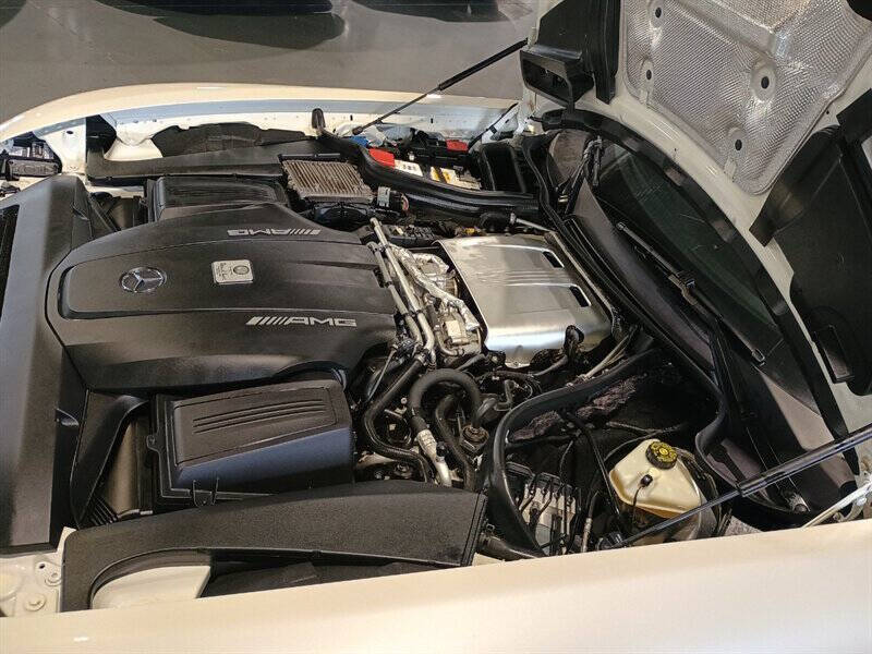 2018 Mercedes-Benz AMG GT 82