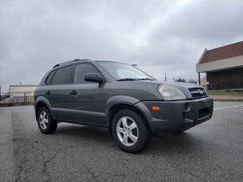 2008 Hyundai Tucson for sale at iDrive in New Bedford MA