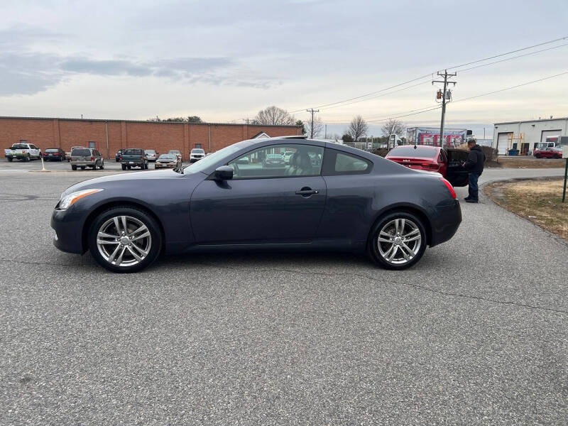 2009 Infiniti G37 Coupe x