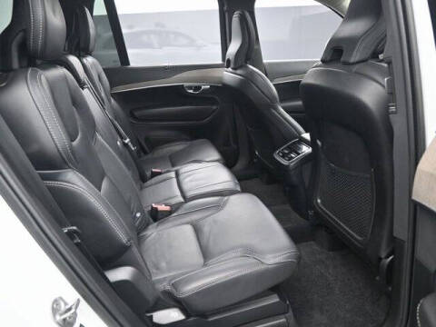 2023 Volvo XC90 B6 Ultimate Bright Theme 7P