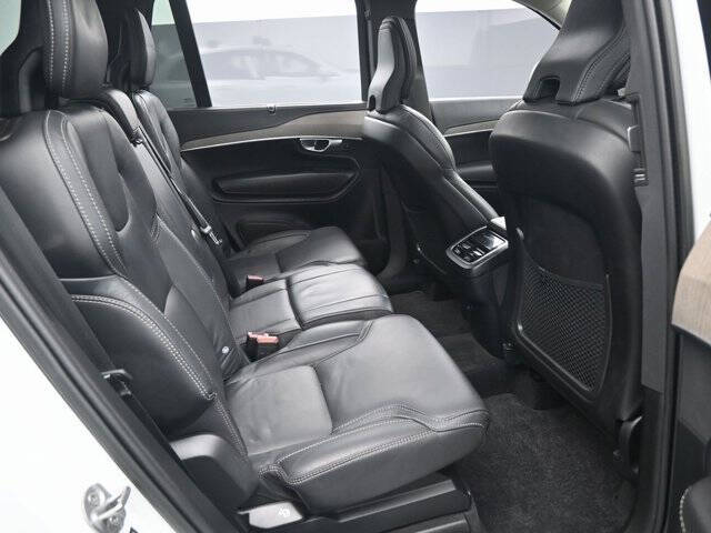 2023 Volvo XC90 B6 Ultimate Bright Theme 7P