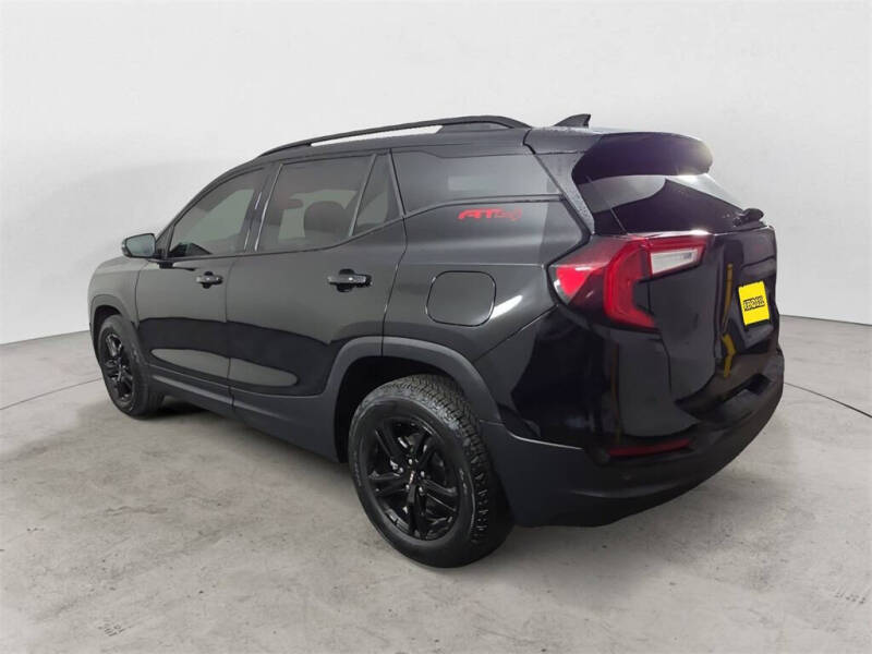 2024 GMC Terrain AT4
