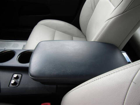 2013 Toyota Avalon XLE