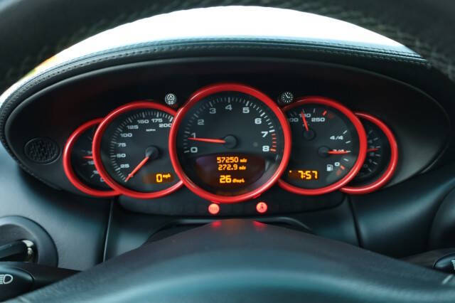 2004 Porsche 911 Carrera 4S